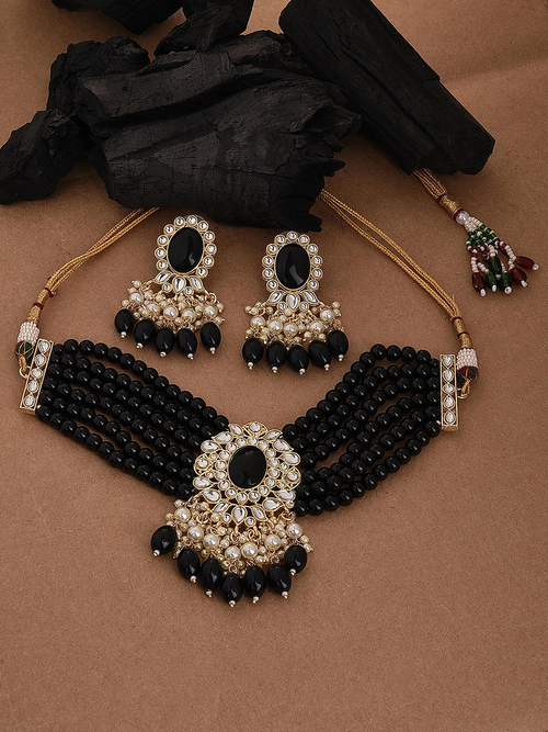 Black Stones Pearls Beads Kundan Gold Plated Choker Set