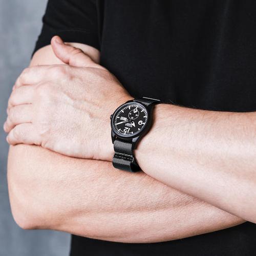 41.0mm tactical quartz watch with nylon 6 strap in grey colour