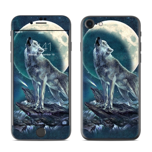 DecalGirl AIP7-HOWLSOLO Apple iPhone 7 Skin - Howling Moon Soloist