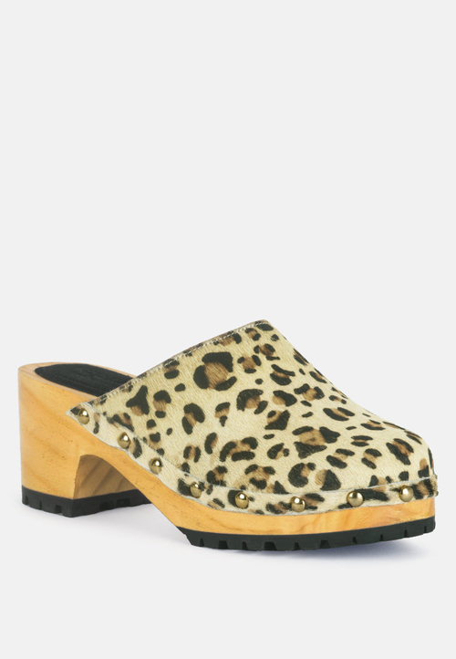 Acer Fine Suede Printed Leopard Clogs Slides In Beige