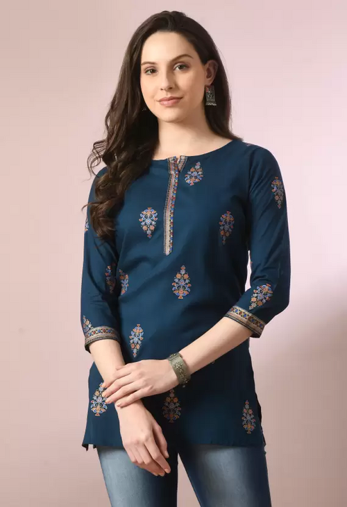 Casual Regular Sleeves Printed Women Blue Top (Size XL)