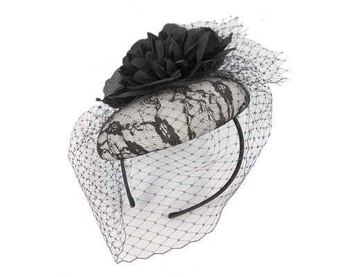 Black & White fascinator with veil