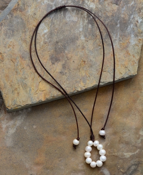 Fashion Freshwater Pearls Vintage Leather Choker