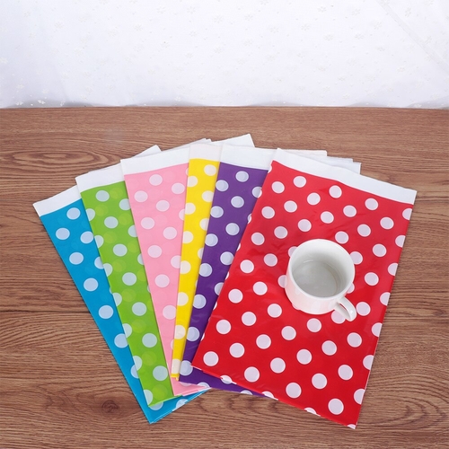 108*180cm Polka Dots Party Plastic