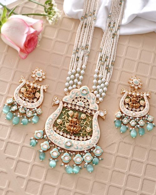 Designer Blue Agate Onyx Stone Beads Necklace Single Line for Women