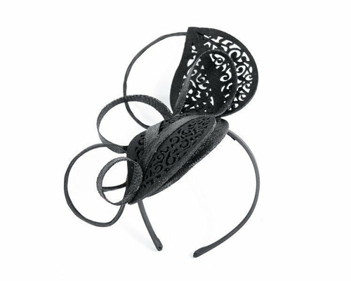 Black sinamay & lace fascinator for  Cup races