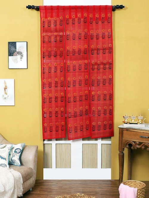 Red Bamboo Sticks And Cotton Threads Curtain (Size 78 x 36 Inch)