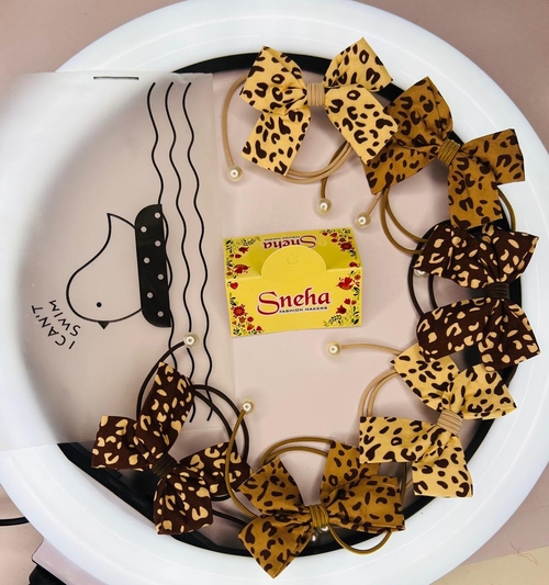 Beautiful Tiger printed Kids Girls Big Hair Bow PACK OF 6