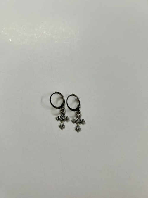 Cross Earing