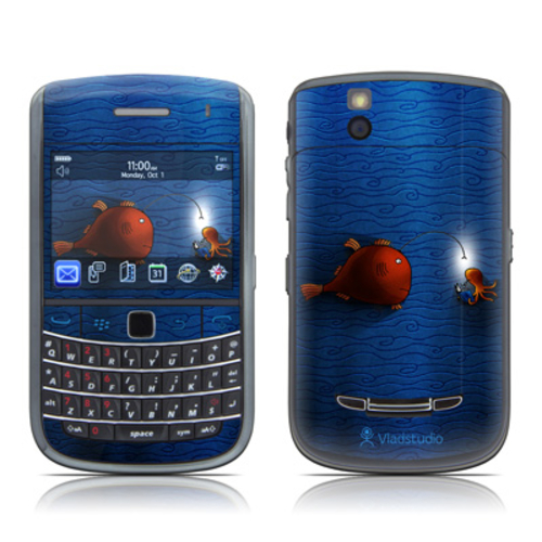 DecalGirl B965-ANGLERFISH BlackBerry Bold 9650 Skin - Angler Fish