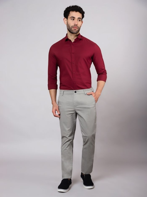 Men Slim Fit Solid Red Formal Shirt (Size XL)