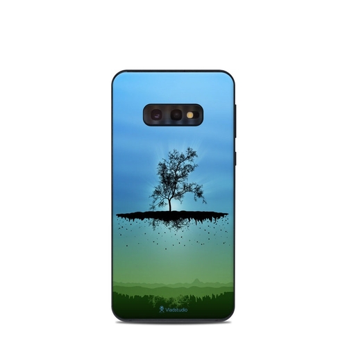 DecalGirl SGS10E-FTBLU Samsung Galaxy S10e Skin - Flying Tree Blue