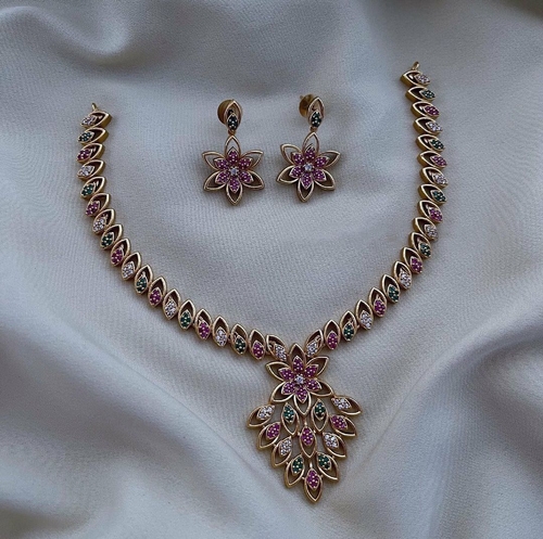 Gold plated Floral cz matte finish necklace set