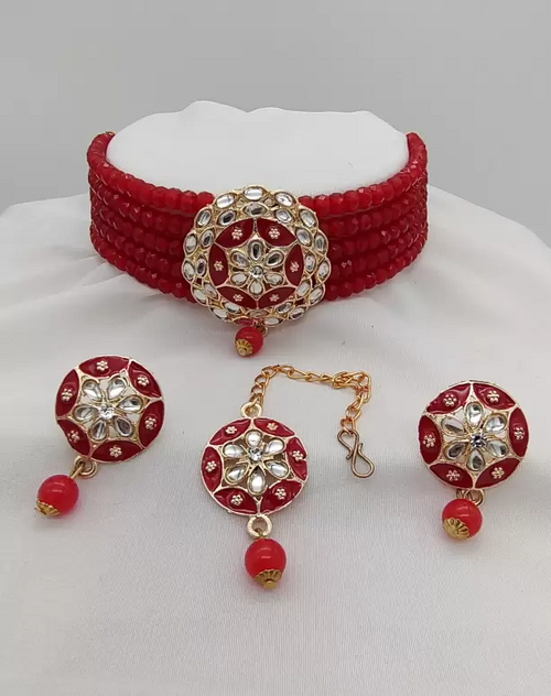 Alloy Gold-plated Artificial Necklace, Earring & Maang Tikka Set RED