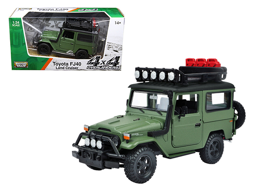 Toyota FJ40 Land Cruiser Matt Green \4x4 Overlanders\" Series 1/24