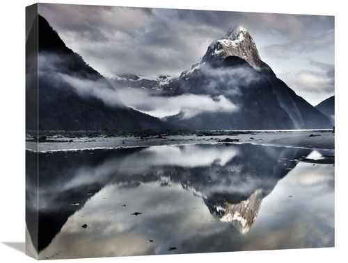 Global Gallery GCS-463207-22-142 22 in. Mitre Peak Reflecting in Milfo