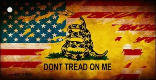 Smart Blonde KC-7925 Do Not Tread On Me US Flag Novelty Key Chain