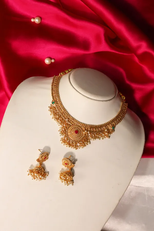 Premium Stylish Gold Plated Jewellery Set With Earring