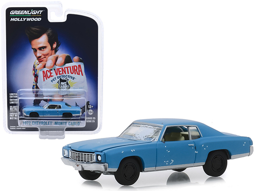 1972 Chevrolet Monte Carlo Light Blue (A Beat Up) \Ace Ventura: Pet