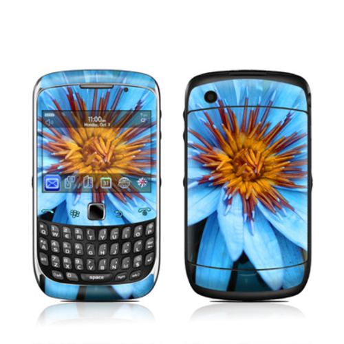 DecalGirl BC3G-SWEETBLUE BlackBerry Curve 3G Skin - Sweet Blue