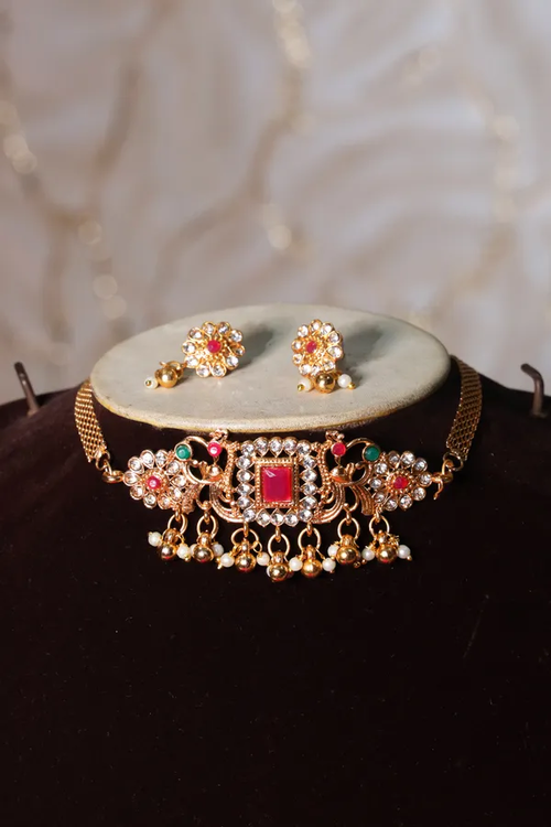 Stylish Premium Gold Plated Jewellery Set With Earring 