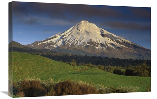 Global Gallery GCS-453490-2030-142 20 x 30 in. Mount Taranaki, Wes