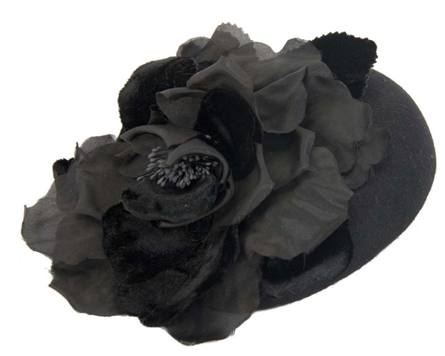 Black pillbox hat with flower for winter racing F539B