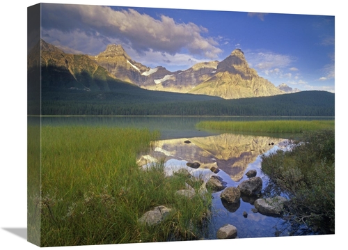 Global Gallery GCS-397033-1620-142 16 x 20 in. Howse Peak & Mount Chep