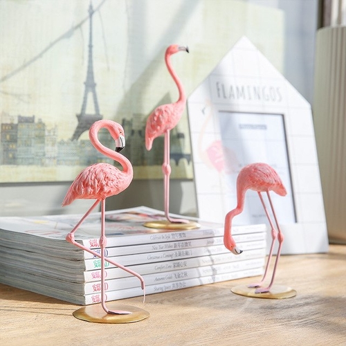 Home 3 Pieces Pink Flamingo Desktop Figure