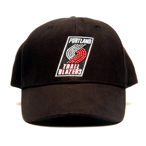 Blinkee 2925000 Portland Trailblazers Flashing Fiber Optic Cap