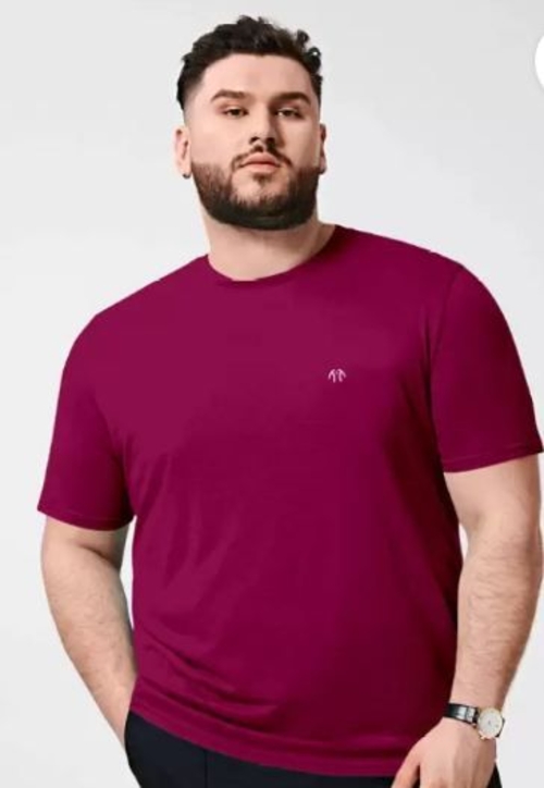 Men Solid Round Neck Pure Cotton Maroon T-Shirt 3XL