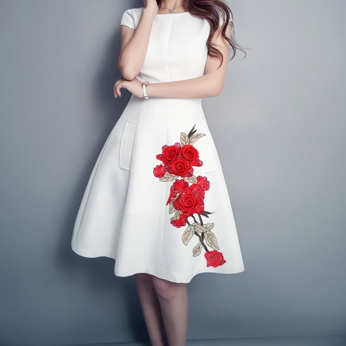 1PCS Flower Embroidered Patch Sewing Clothes