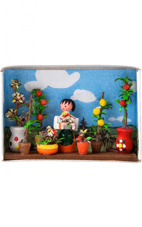 Alexander Taron 028-112 Dregeno Matchbox - Flower Market