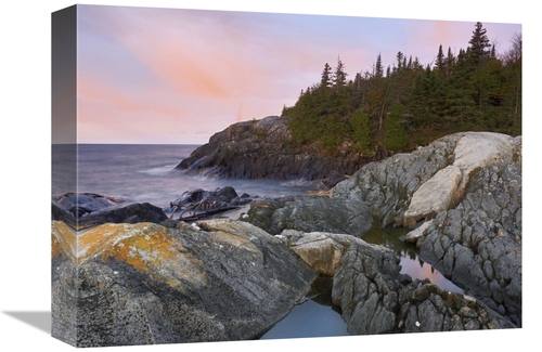 Global Gallery GCS-397049-1216-142 12 x 16 in. Horseshoe Bay on Lake S