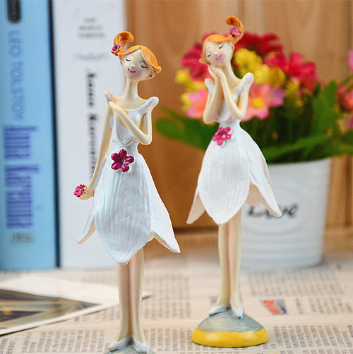 2pcs/set Beautiful Stand Angel Resin Craft