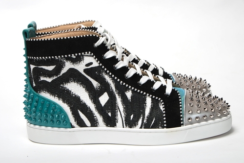 Lou spikes 2 sales