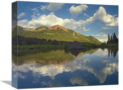 Global Gallery GCS-396683-16-142 16 in. Avery Peak Reflected in Beaver
