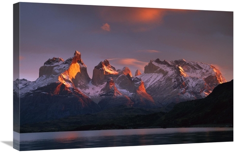 Global Gallery GCS-453418-2030-142 20 x 30 in. Cuernos Del Paine At Da