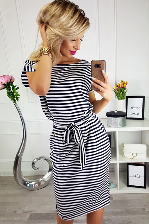 Black Stripes Pocketed T-shirt Dress with Belt