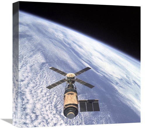 Global Gallery GCS-393583-1818-142 18 x 18 in. Skylab Orbital Workshop
