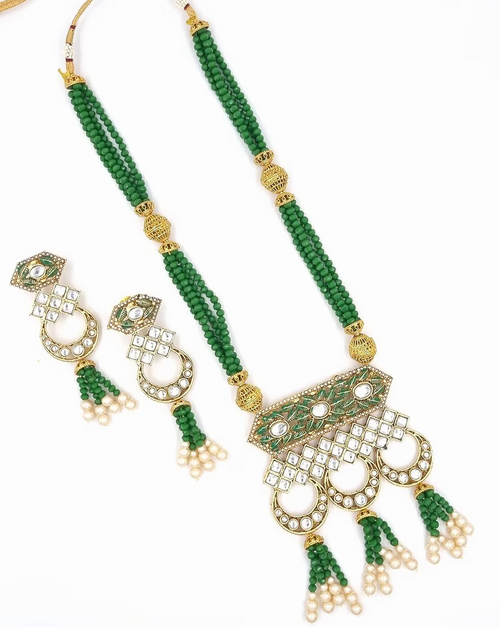 Gold-Plated Kundan-Studded Necklace & Earrings Set (Color-GREEN)
