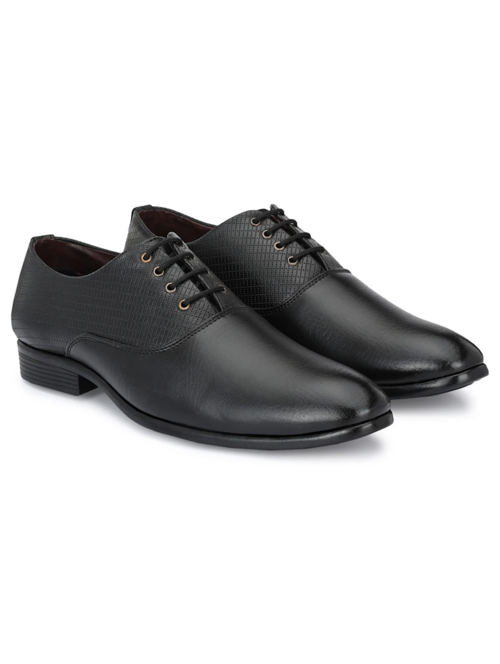 Men Black Textured Lace-Up Oxford