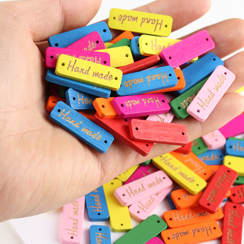 100PCS "Handmade" Letter Wooden Buttons Carved 2