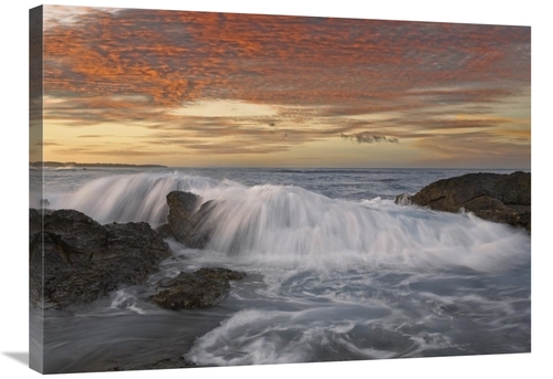 Global Gallery GCS-452183-2432-142 24 x 32 in. Breaking Wave, Play