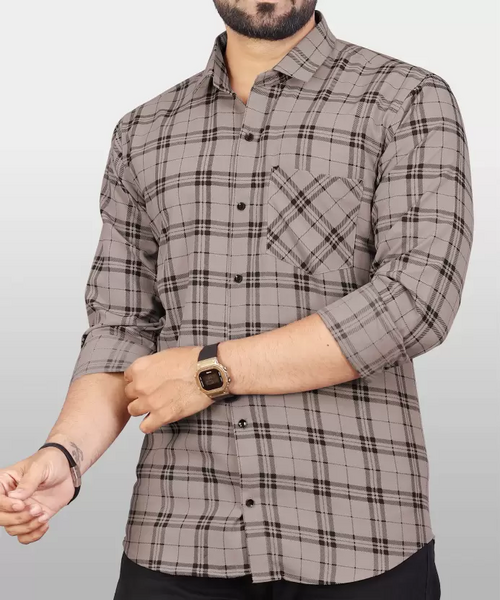 Men Regular Fit Checkered Spread Collar Casual Shirt Beige (Size S)