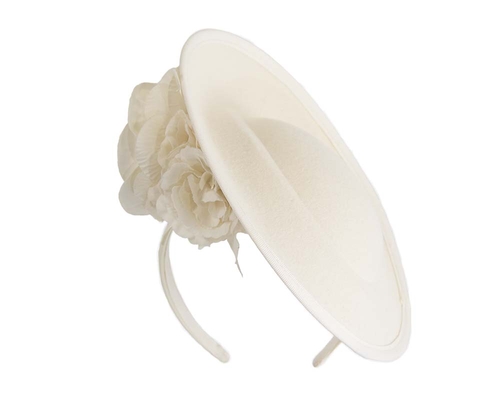 Large cream plate with flowers winter racing fascinator