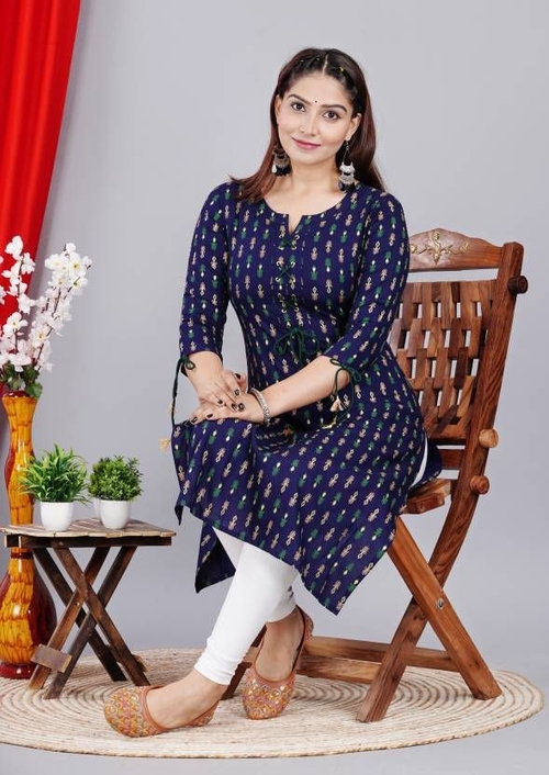 Women Printed Viscose Rayon Straight Kurta SIZE-XS COLOR-BLUE