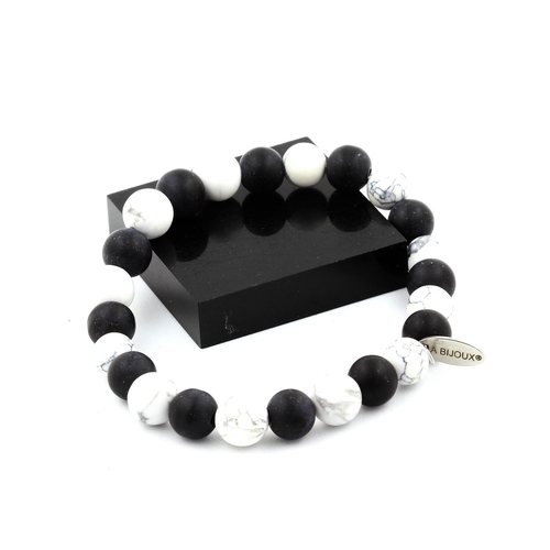 Howlite + Matte Black Onyx Bracelet 8 mm.