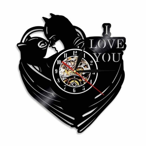 BATMAN AND CATWOMAN LOVESTORY VINYL RECORD WALL CLOCK