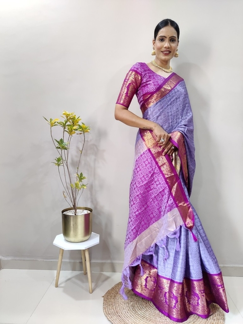 Varuni Lovendre Saree